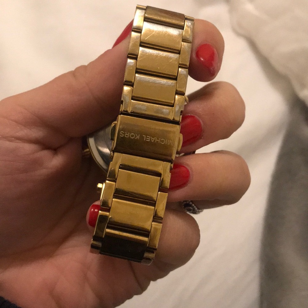 MK Watch - Picture 3 of 3